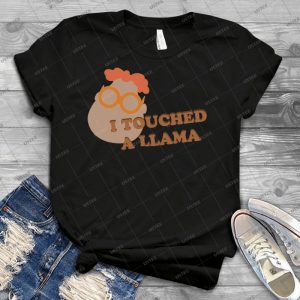I Touched A Llama- Carl - Best Unisex Trending Handmade T-shirt Gift Idea For Men T-shirt For Woman