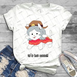 It S H0i N00n - Gift Idea Shirt For Men Tee For Women Classic Retro Vintage Graphic T-Shirt