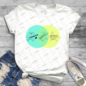 Keytar Platypus Venn Diagram - Gift Idea Shirt For Men Tee For Women Classic Retro Vintage Graphic T-Shirt