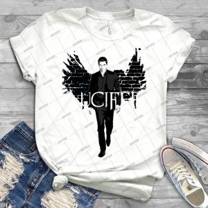 King Of Hell - Gift Idea Shirt For Men Tee For Women Classic Retro Vintage Graphic T-Shirt