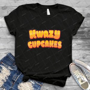 Kwazy Cupcakes - Gift Idea Shirt For Men Tee For Women Classic Retro Vintage Graphic T-Shirt