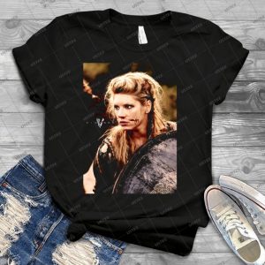 Lagertha Lothbrok 2 - Best Unisex Trending Handmade T-shirt Gift Idea For Men T-shirt For Woman