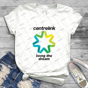 Living The Dream - Gift Idea Shirt For Men Tee For Women Classic Retro Vintage Graphic T-Shirt