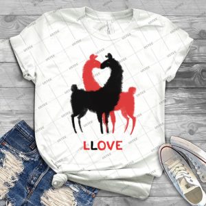Llama Llove - Gift Idea Shirt For Men Tee For Women Classic Retro Vintage Graphic T-Shirt