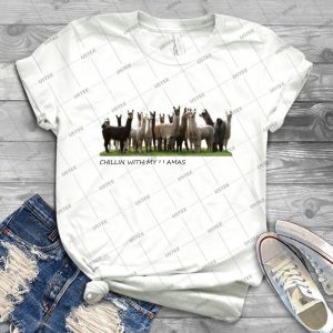 Llamas  T Shirt - Gift Idea Shirt For Men Tee For Women Classic Retro Vintage Graphic T-Shirt