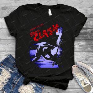 London Calling - Best Unisex Trending Handmade T-shirt Gift Idea For Men T-shirt For Woman