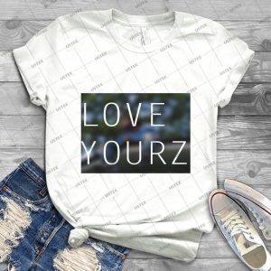 Love Yourz - Gift Idea Shirt For Men Tee For Women Classic Retro Vintage Graphic T-Shirt