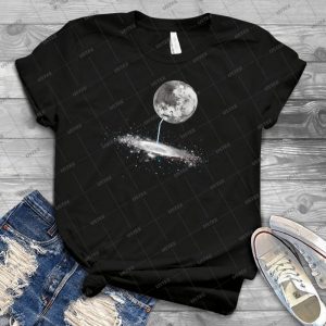 Luna Finds A Drink - Vintage Men's Shirt Tshirt For Women Classic Handmade Shirt Retro Graphic Tee