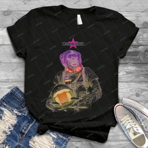Macaconauta 37 - Vintage Men's Shirt Tshirt For Women Classic Handmade Shirt Retro Graphic Tee