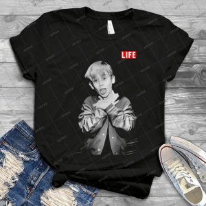Macaulay Culkin Life - Gift Idea Shirt For Men Tee For Women Classic Retro Vintage Graphic T-Shirt