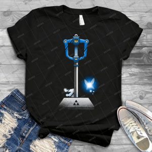 Master Keyblade 32 - Gift Idea Shirt For Men Tee For Women Classic Retro Vintage Graphic T-Shirt