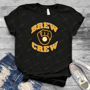 Milwaukee Brew Crew - Vintage Men's Shirt Tshirt For Women Classic Handmade Shirt Retro Graphic Tee