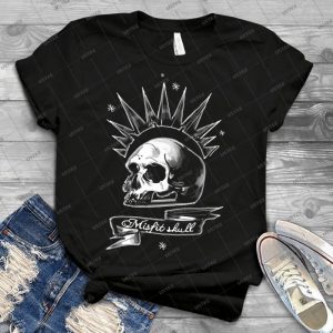 Misfit Skull Black - Best Unisex Trending Handmade T-shirt Gift Idea For Men T-shirt For Woman