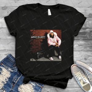 Missy Elliott - Gift Idea Shirt For Men Tee For Women Classic Retro Vintage Graphic T-Shirt