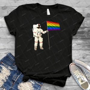 Moon Landing Pride - Best Unisex Trending Handmade T-shirt Gift Idea For Men T-shirt For Woman