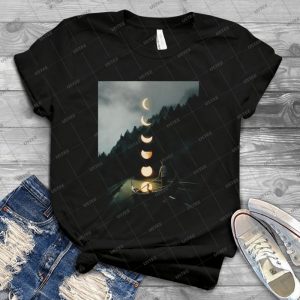 Moon Ride 11 - Vintage Men's Shirt Tshirt For Women Classic Handmade Shirt Retro Graphic Tee