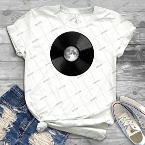 Moon Song 95 - Vintage Men's Shirt Tshirt For Women Classic Handmade Shirt Retro Graphic Tee
