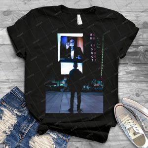 Mr Robot Poster - Gift Idea Shirt For Men Tee For Women Classic Retro Vintage Graphic T-Shirt