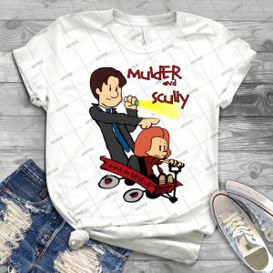 Mulder And Scully - Gift Idea Shirt For Men Tee For Women Classic Retro Vintage Graphic T-Shirt