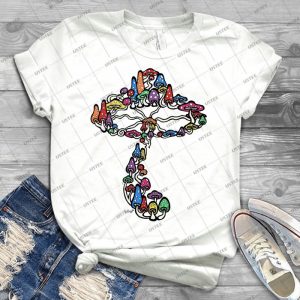 Mushroom Made Of Mushrooms - Gift Idea Shirt For Men Tee For Women Classic Retro Vintage Graphic T-Shirt