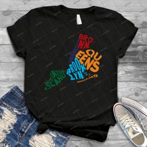 New York City Five Boroughs Typography Map - Gift Idea Shirt For Men Tee For Women Classic Retro Vintage Graphic T-Shirt