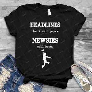 Newsies Sell Papes - Gift Idea Shirt For Men Tee For Women Classic Retro Vintage Graphic T-Shirt