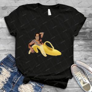 Nicolas Cage In A Banana-Original Yellow - Best Unisex Trending Handmade T-shirt Gift Idea For Men T-shirt For Woman