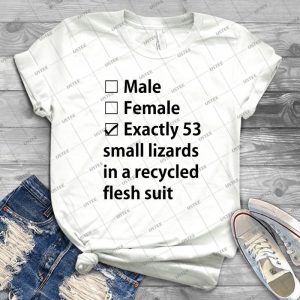 No Gender Only Lizards - Gift Idea Shirt For Men Tee For Women Classic Retro Vintage Graphic T-Shirt