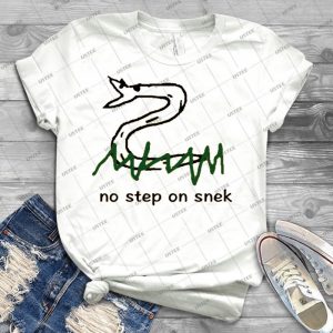 No Step On Snek 1 - Best Unisex Trending Handmade T-shirt Gift Idea For Men T-shirt For Woman