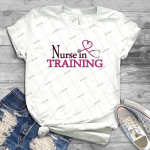 Nurse In Training Pink Heart Stethoscope - Gift Idea Shirt For Men Tee For Women Classic Retro Vintage Graphic T-Shirt