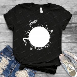 Pikmin Life - Gift Idea Shirt For Men Tee For Women Classic Retro Vintage Graphic T-Shirt