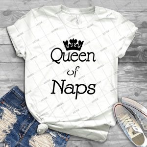 Queen Of Naps - Vintage Men's Shirt Tshirt For Women Classic Handmade Shirt Retro Graphic Tee