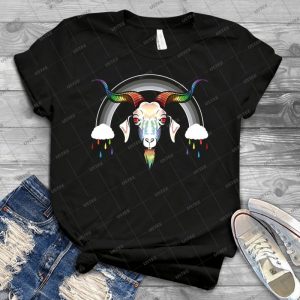 Rainbow Goat - Gift Idea Shirt For Men Tee For Women Classic Retro Vintage Graphic T-Shirt