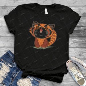 Red Panda Happy 28 - Vintage Men's Shirt Tshirt For Women Classic Handmade Shirt Retro Graphic Tee
