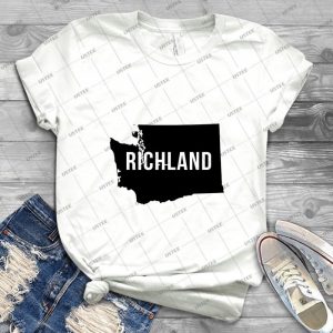 Richland Washington Silhouette - Gift Idea Shirt For Men Tee For Women Classic Retro Vintage Graphic T-Shirt