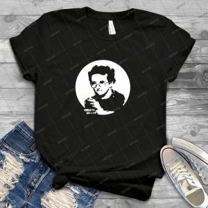 Roberto Bolano - Infrarrealist Xxi Century Writer - For Dark Background - 6 - Vintage Men's Shirt Tshirt For Women Classic Handmade Shirt Retro Graphic Tee