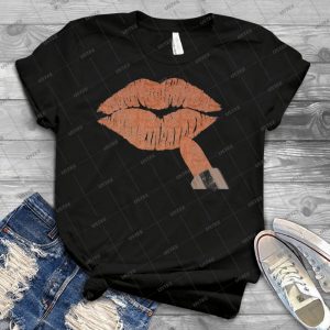 Rose Gold Kiss Metallic Glitter Lips Fashion Art - Vintage Men's Shirt Tshirt For Women Classic Handmade Shirt Retro Graphic Tee