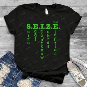 S-E-I-Z-E- - Gift Idea Shirt For Men Tee For Women Classic Retro Vintage Graphic T-Shirt