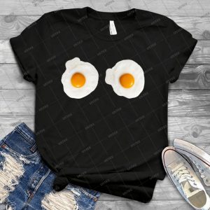 Sarah Lucas Inspired Fried Egg T-Shirt - Best Unisex Trending Handmade T-shirt Gift Idea For Men T-shirt For Woman