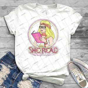 She-Read - Best Unisex Trending Handmade T-shirt Gift Idea For Men T-shirt For Woman
