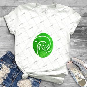 Shell Inspired Silhouette - Gift Idea Shirt For Men Tee For Women Classic Retro Vintage Graphic T-Shirt