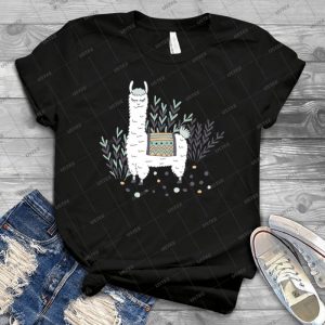 Smug Llama - Gift Idea Shirt For Men Tee For Women Classic Retro Vintage Graphic T-Shirt
