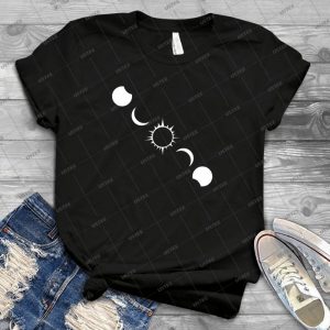 Solar Eclipse - Best Unisex Trending Handmade T-shirt Gift Idea For Men T-shirt For Woman