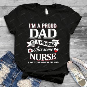 Soy Un Orgulloso Papã¡ De Una Maldita Enfermera Impresionante - Vintage Men's Shirt Tshirt For Women Classic Handmade Shirt Retro Graphic Tee