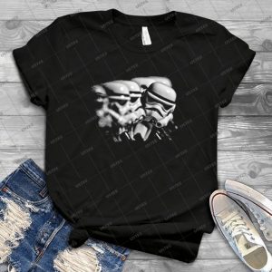 Stormtrooper Distracted - Best Unisex Trending Handmade T-shirt Gift Idea For Men T-shirt For Woman