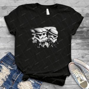 Stormtrooper Distracted 1 - Vintage Men's Shirt Tshirt For Women Classic Handmade Shirt Retro Graphic Tee
