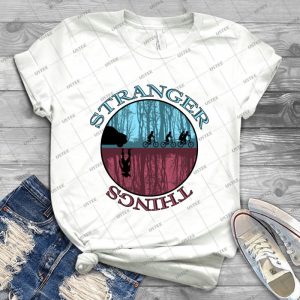 Stranger Things The Upside Down - Gift Idea Shirt For Men Tee For Women Classic Retro Vintage Graphic T-Shirt