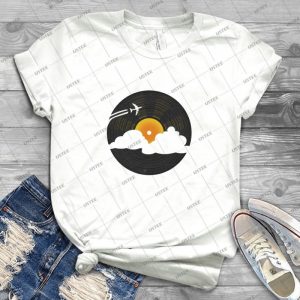 Sunburst Records 98 - Vintage Men's Shirt Tshirt For Women Classic Handmade Shirt Retro Graphic Tee