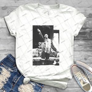 Swerve  T Shirt - Gift Idea Shirt For Men Tee For Women Classic Retro Vintage Graphic T-Shirt