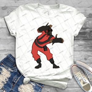 Team Fortress 2 Pyro - Red - 87 - Gift Idea Shirt For Men Tee For Women Classic Retro Vintage Graphic T-Shirt